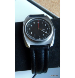 *Montre automatique BMW.*