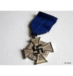 *Médaille 25 ans de service*